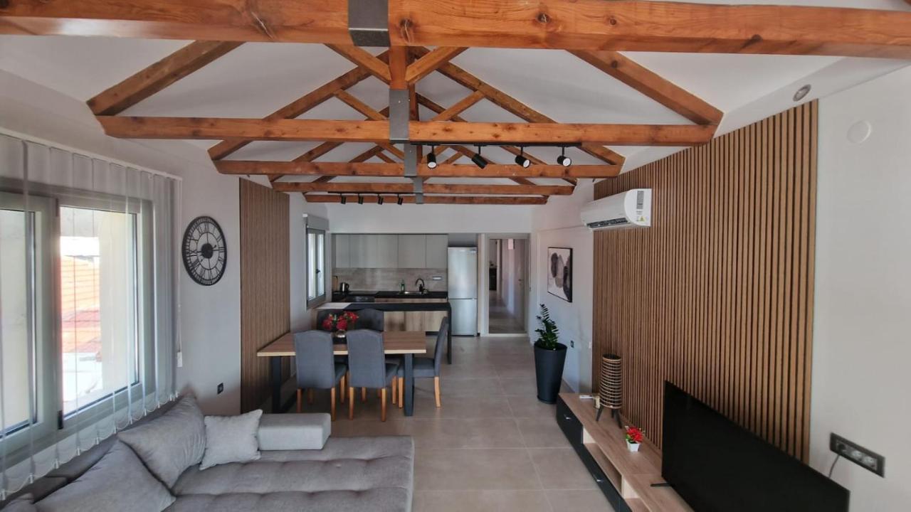 View On Scorpios - Ktena Accomodation Nydri  Exteriér fotografie
